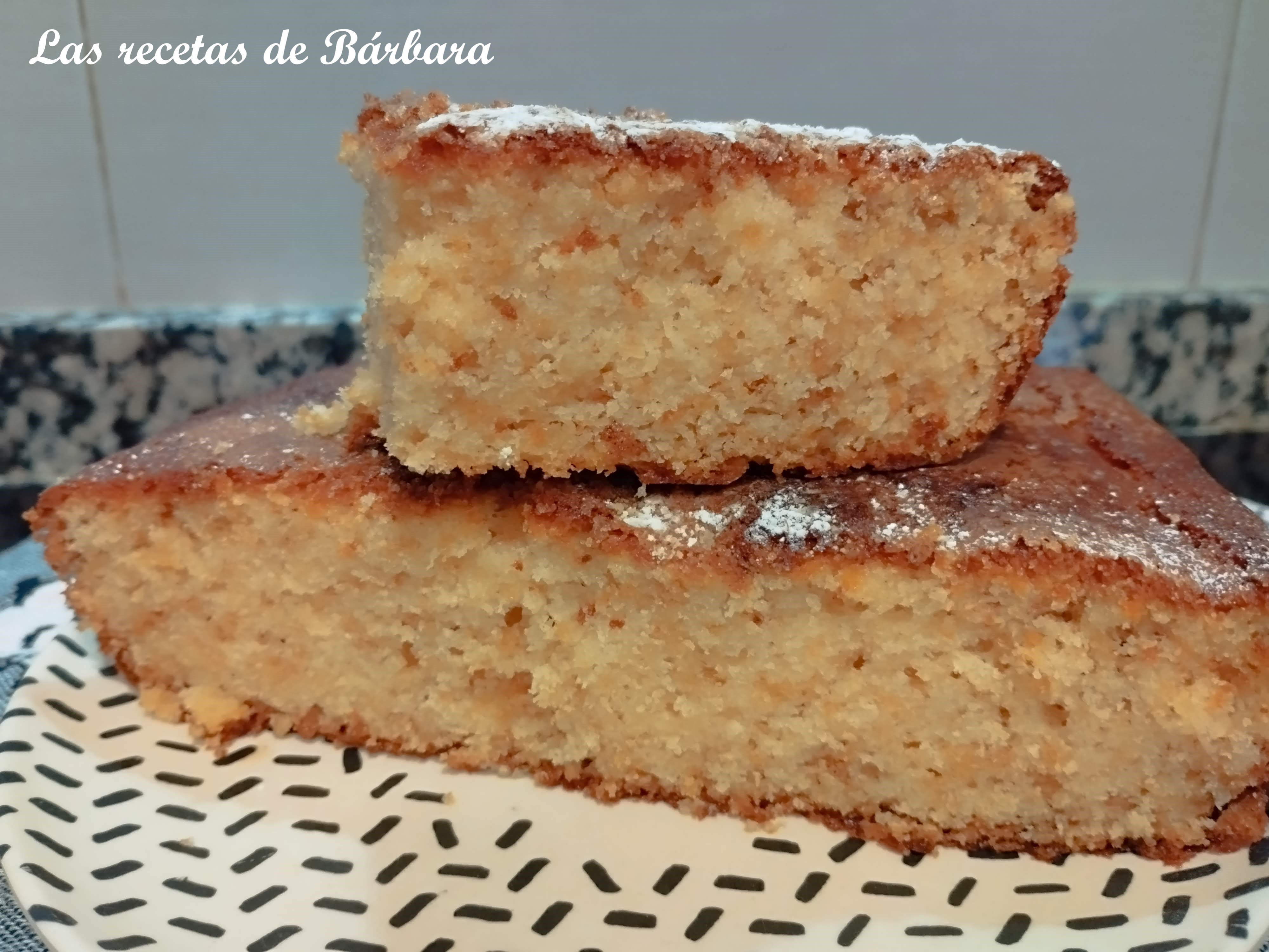 Bizcocho de yogur y manzana